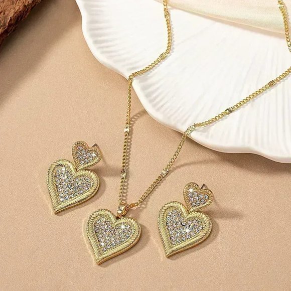 3/$35 14K Gold Plated Jewelry Set Heart Necklace Drop Earrings Cubic Zirconia - Picture 1 of 6